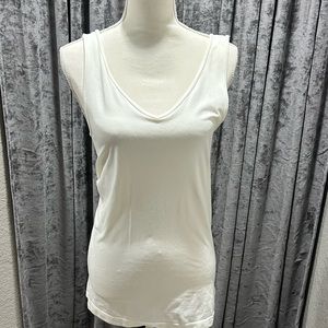 Women’s white Nine West tank top